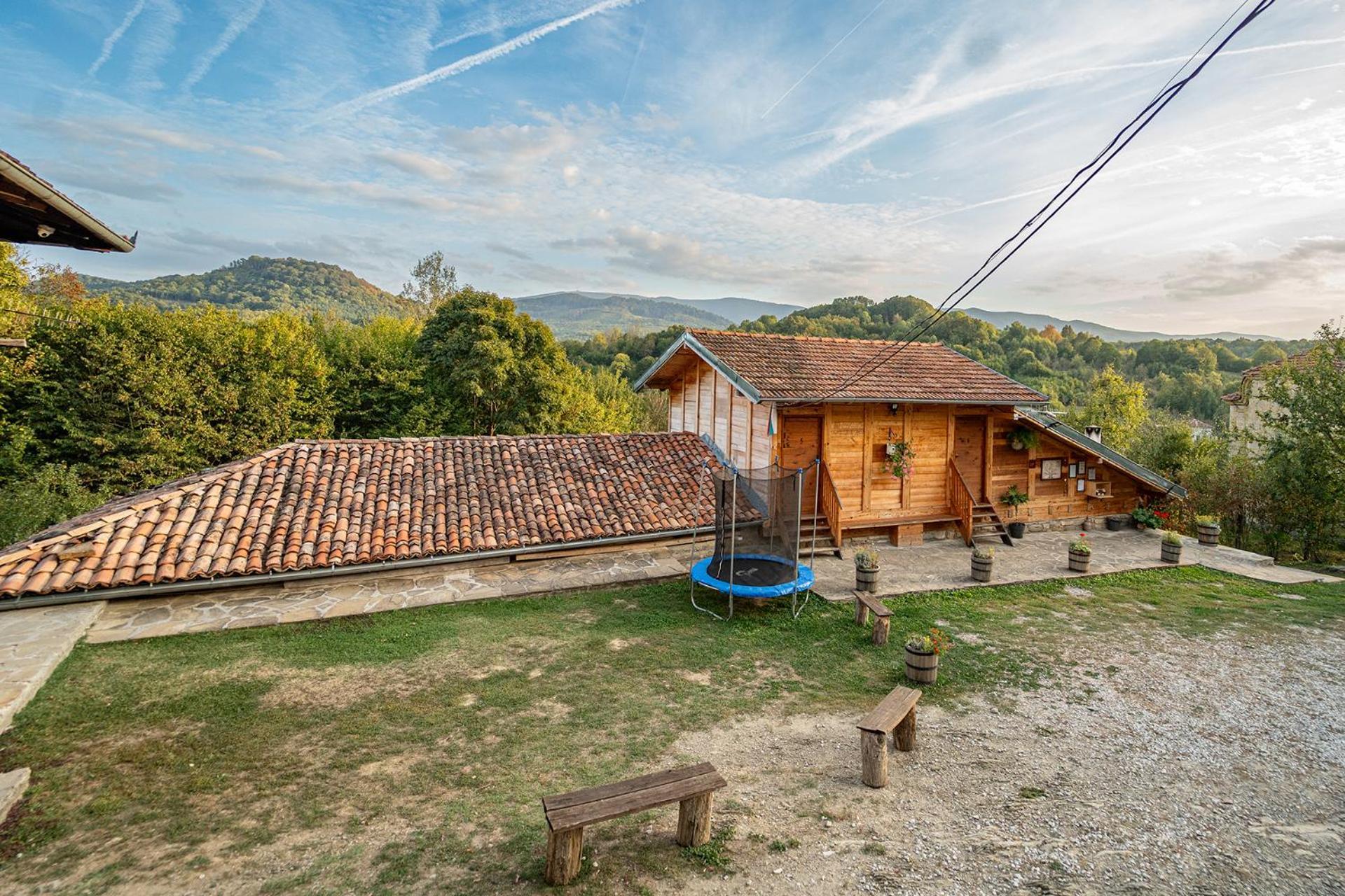 Guest House Kandaferi 2 Elena Exterior photo